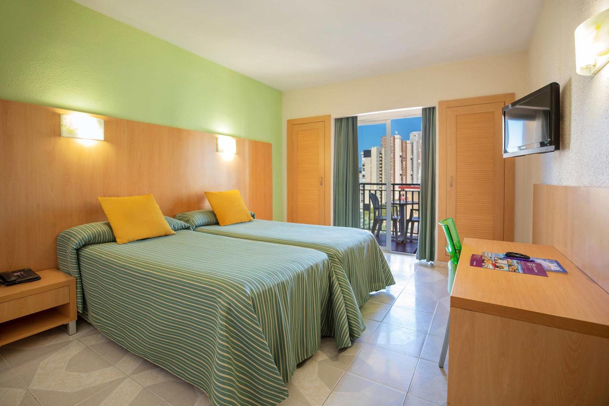 Hotel Servigroup Pueblo Benidorm Exterior photo