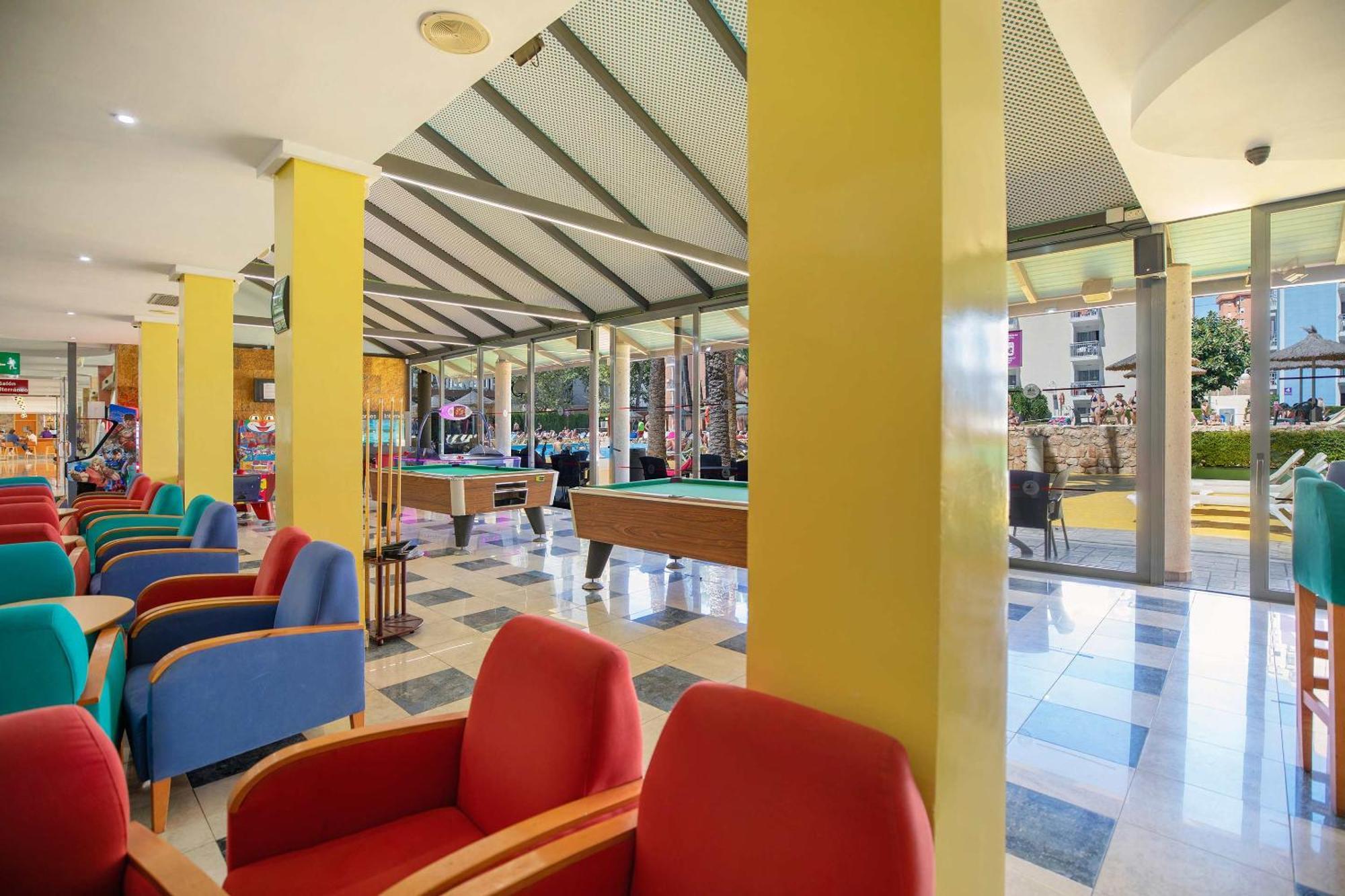 Hotel Servigroup Pueblo Benidorm Exterior photo