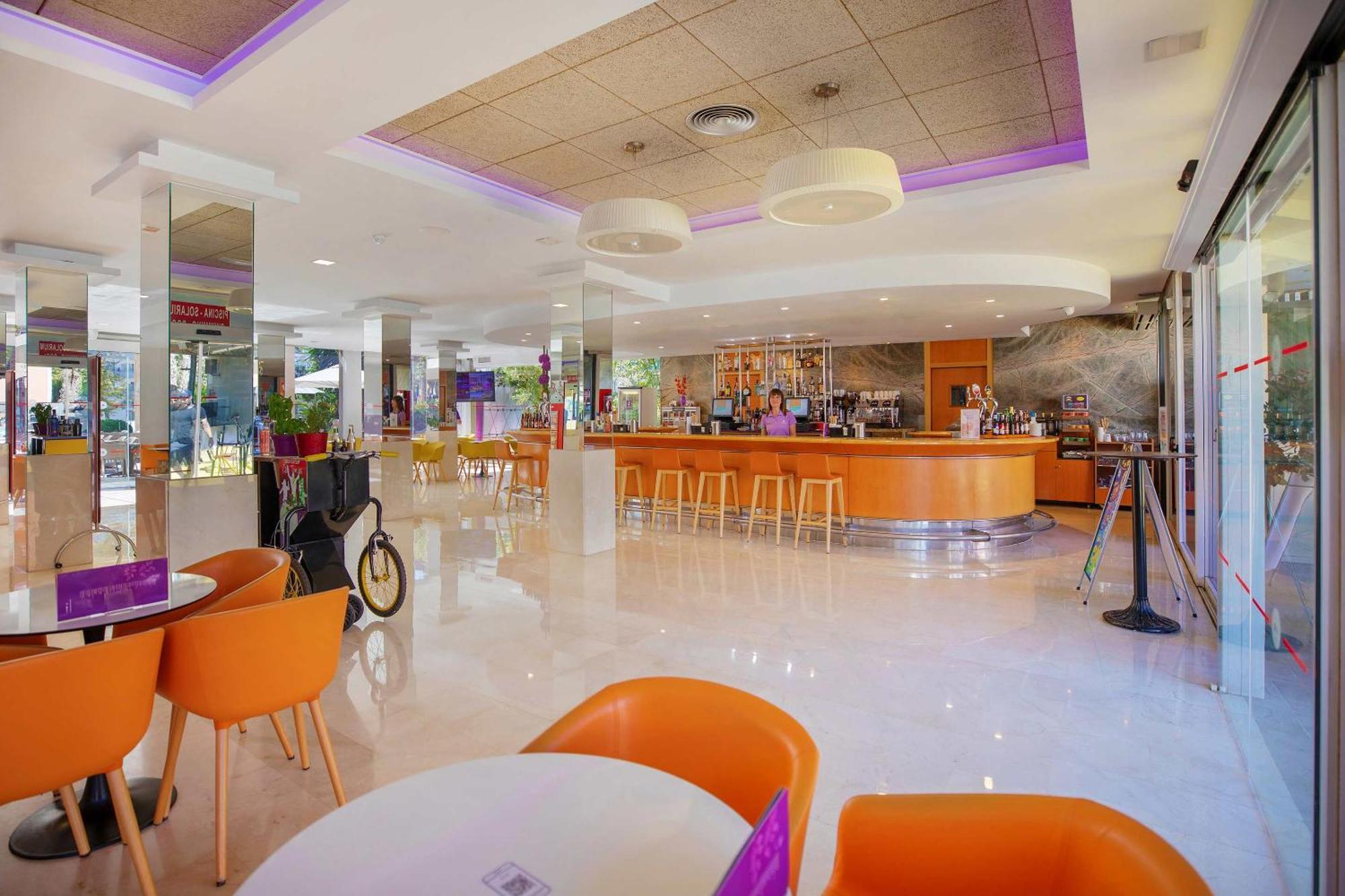 Hotel Servigroup Pueblo Benidorm Exterior photo